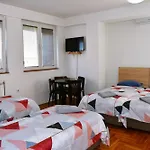 Sani