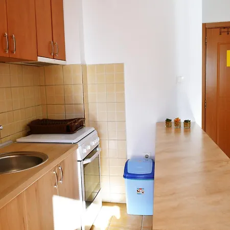 Sani Guest house