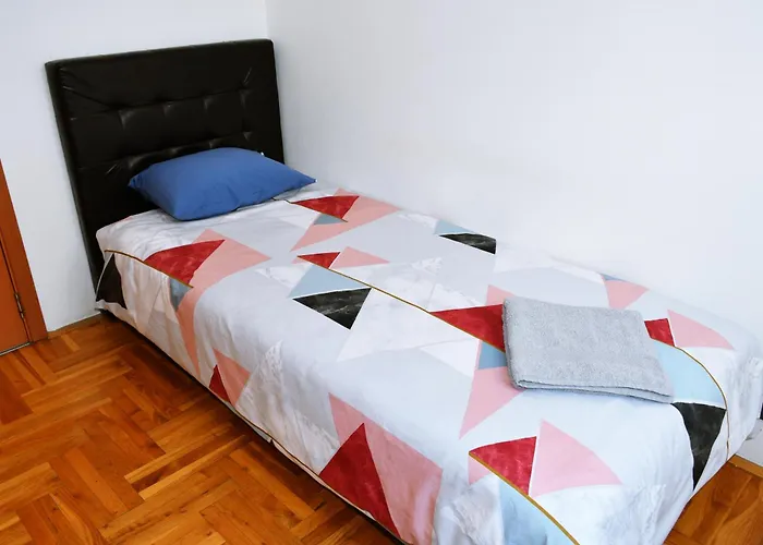 Sani Гостевой дом Скопье